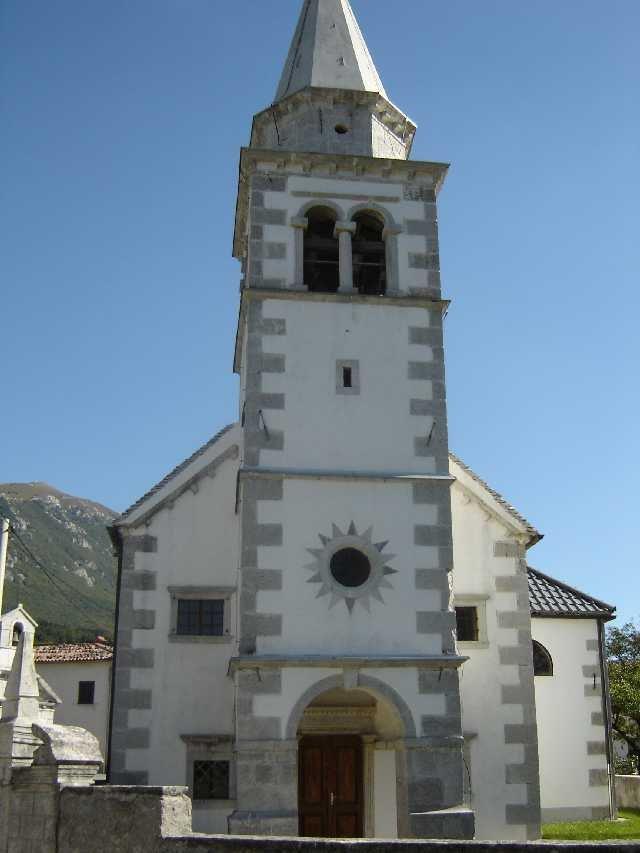 Župnijska cerkev sv. Frančiška Ksaverja v Lozicah
